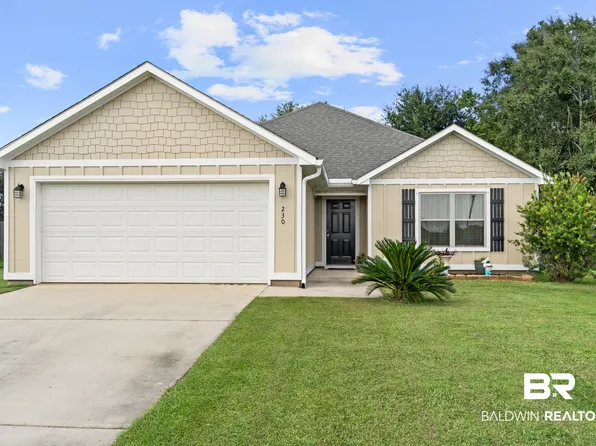 230 Lakefront Cir, Summerdale, AL 36580