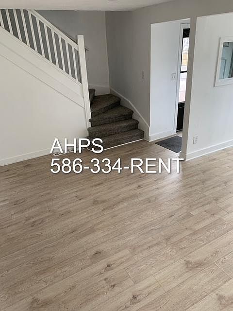 1st image of 463 W Milton Ave