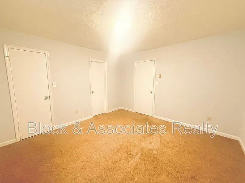 306 Reece Ave — Photo 4