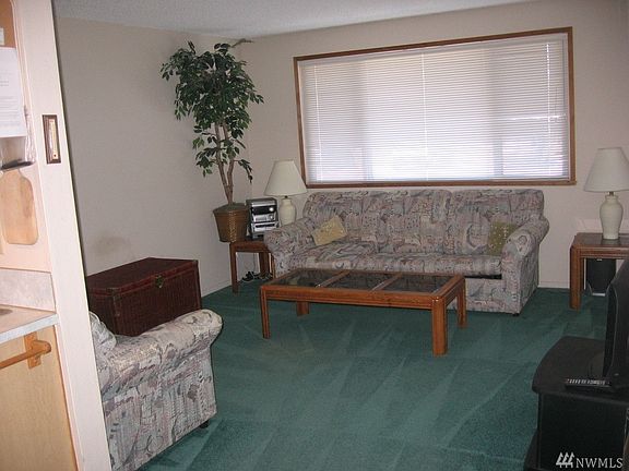 4th image of 766 Ocean Ct NW Unit 112