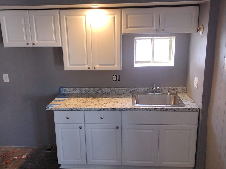 2nd image of 128 Mill St #5