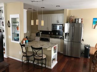 6475 Cheyenne Dr UNIT 201, Alexandria, VA 22312