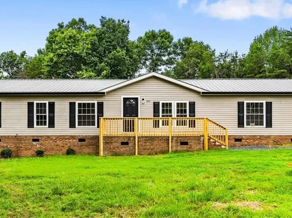 1650 Lincoln St, Eden, NC 27288