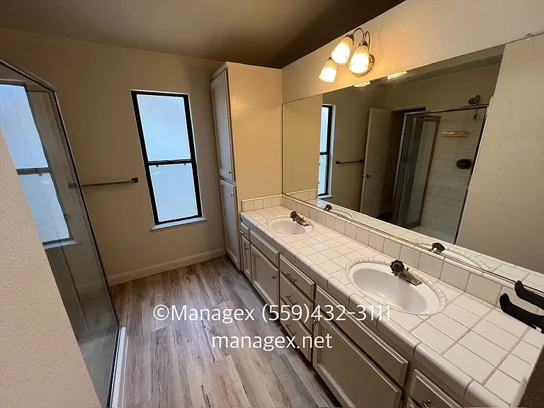 473 E Alluvial Ave — Photo 14