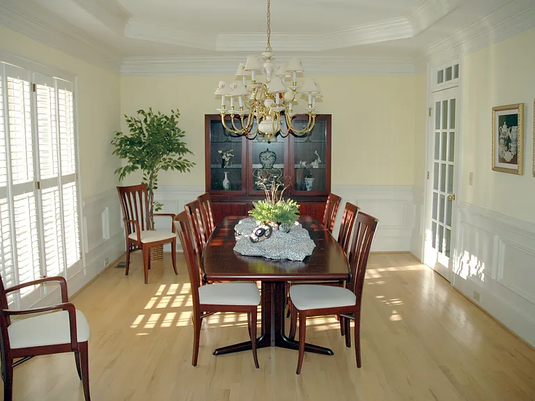 9295 Tailey Cir — Photo 3