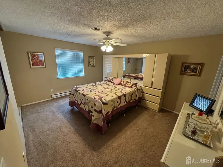 186 Newport Rd — Photo 4