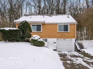 214 Key Dr, Pittsburgh, PA 15235