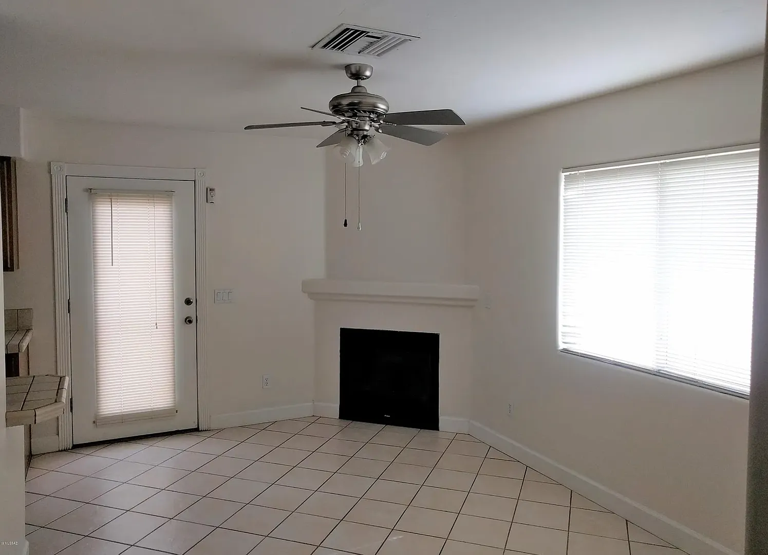 1305 E. Waverly St. — Photo 3