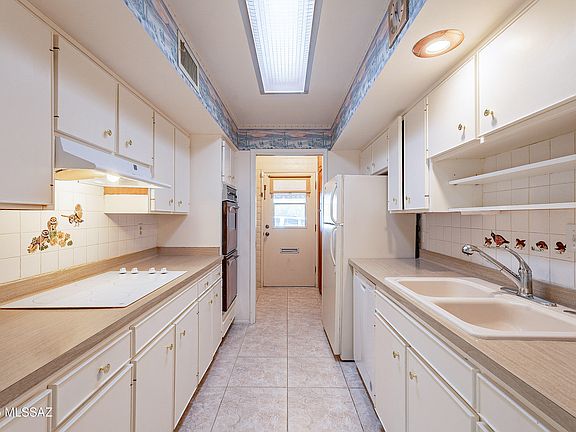5th image of 515 W Paseo Solana
