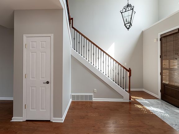 4th image of 5151 Sawyer Hollow Dr