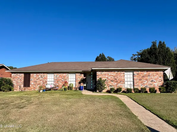 230 Van Doren St, Pearl, MS 39208