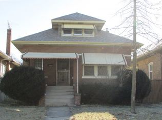 117 S 20th Ave, Maywood, IL