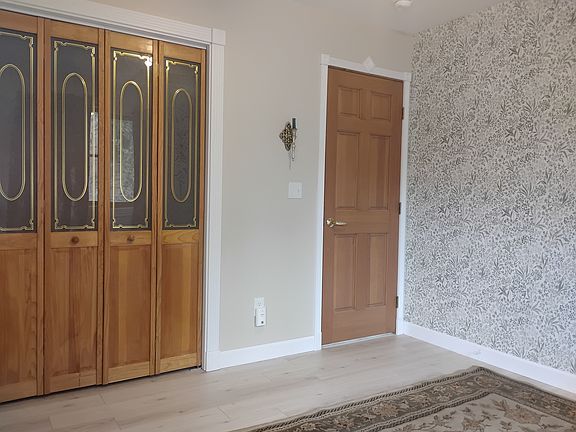 Bedroom showing the large closet.