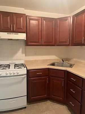 Rented by Dynamik Realty | media 3