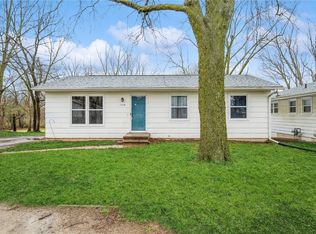 1219 Central Ave, Center Point, IA 52213