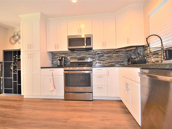 3rd image of 1188 Eston St