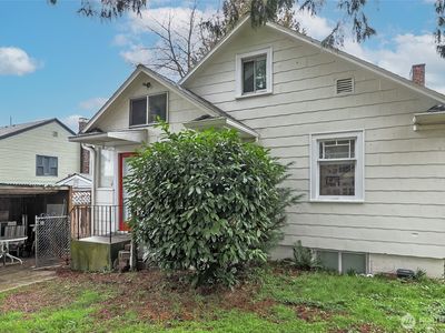 2209 E Roanoke Street, Seattle, WA, 98112
