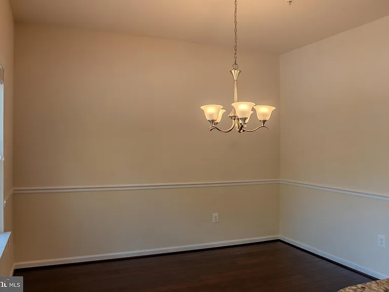 726 Millhouse Dr — Photo 8