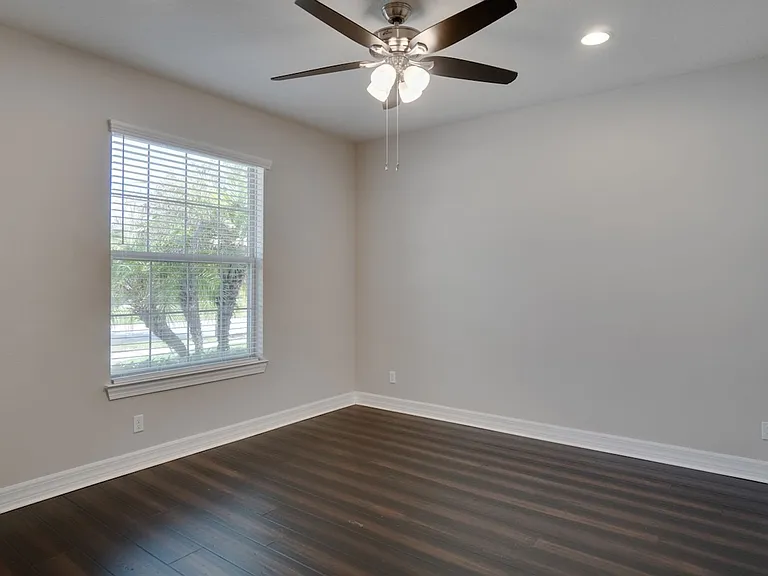2751 Mead Ave — Photo 18