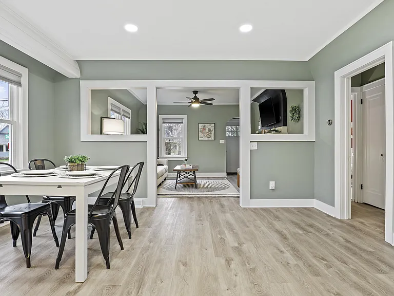 2529 Commercial Ave #1 — Photo 13