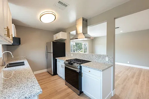 Floor plan 2 bedroom 1.5 bath