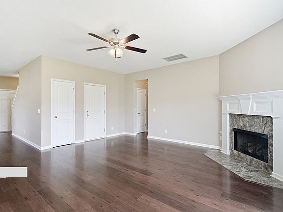 5th image of 1504 Bayberry Dr