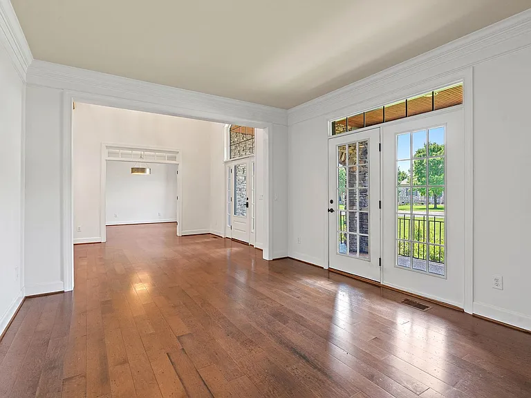 298 Gillette Dr — Photo 16