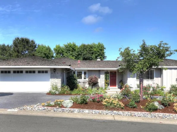 915 Regent Dr, Los Altos, CA 94024