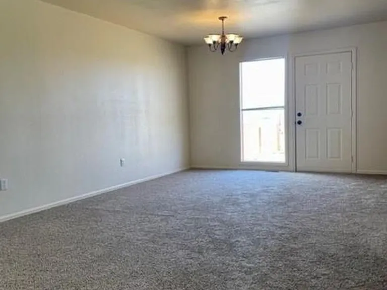 983 S Harmony Dr — Photo 7