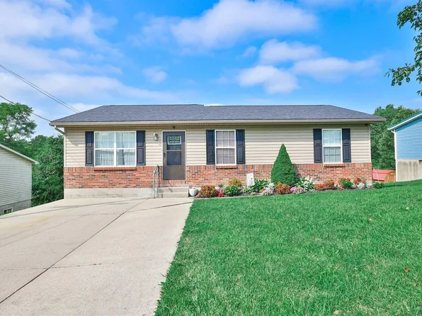 392 N Ronda Dr, Falmouth, KY 41040
