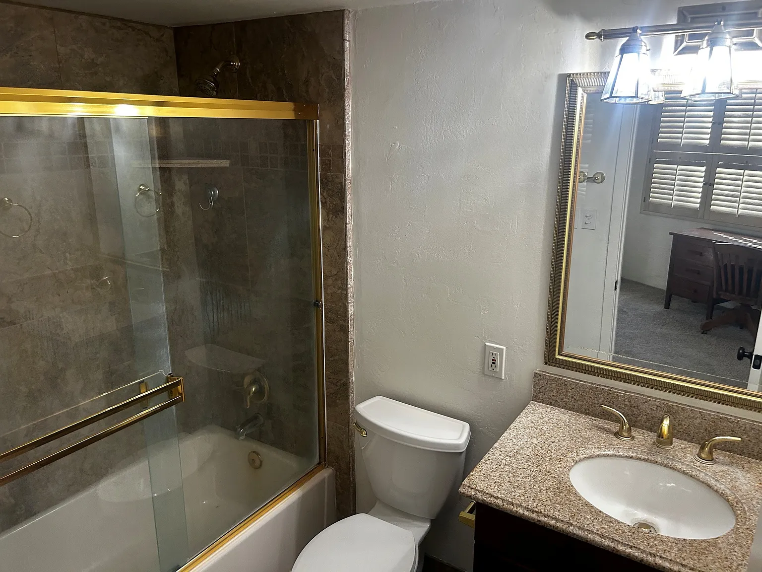 2 bed, 2.0 bath, $2,899 — Photo 4