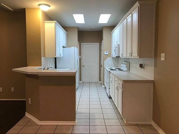 3rd image of 14315 Melody Glen Ln
