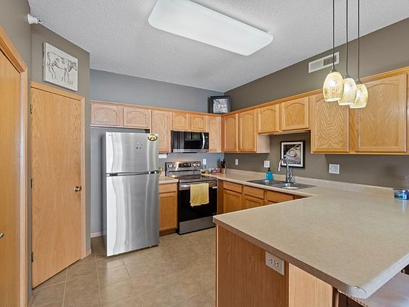 5th image of 515 Penn Ct APT 2