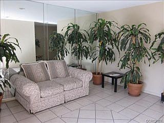 2nd image of 13543 Moorpark St APT 11