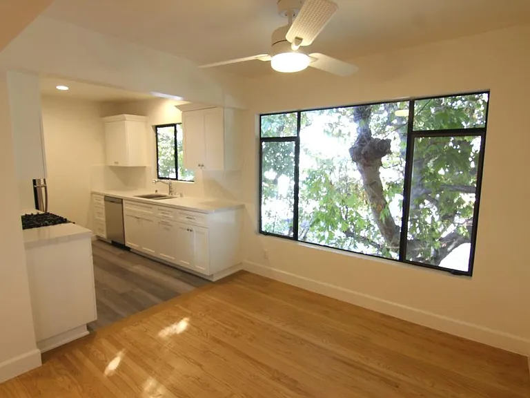 1523 S Wooster St #4 — Photo 20