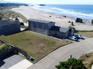 Strawberry Dr, Bandon, OR 97411