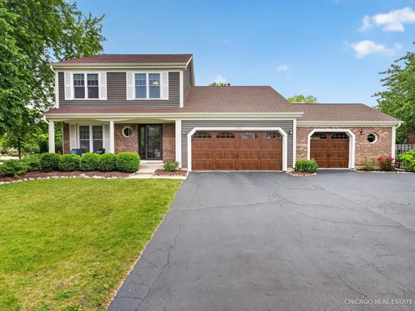 1125 Dovercliff Way, Crystal Lake, IL 60014