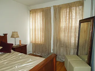 Sold by Washington Realty Corp.