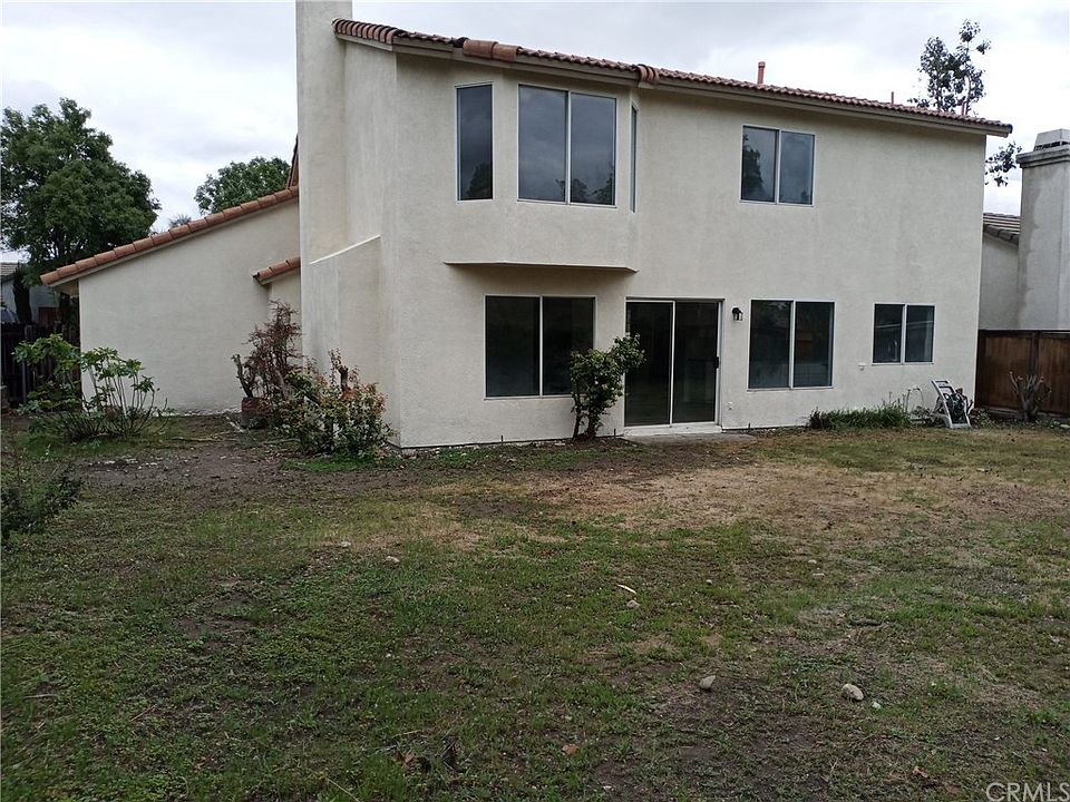 1st image of 3278 N Amberwood Ave