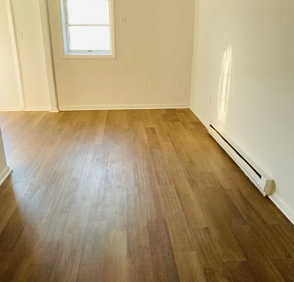 44 E High St #15 — Photo 3
