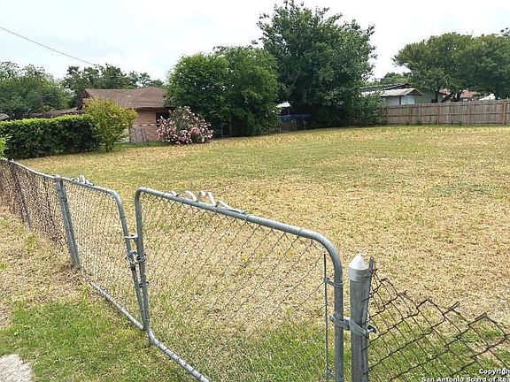 3rd image of 0 W Mayfield Blvd