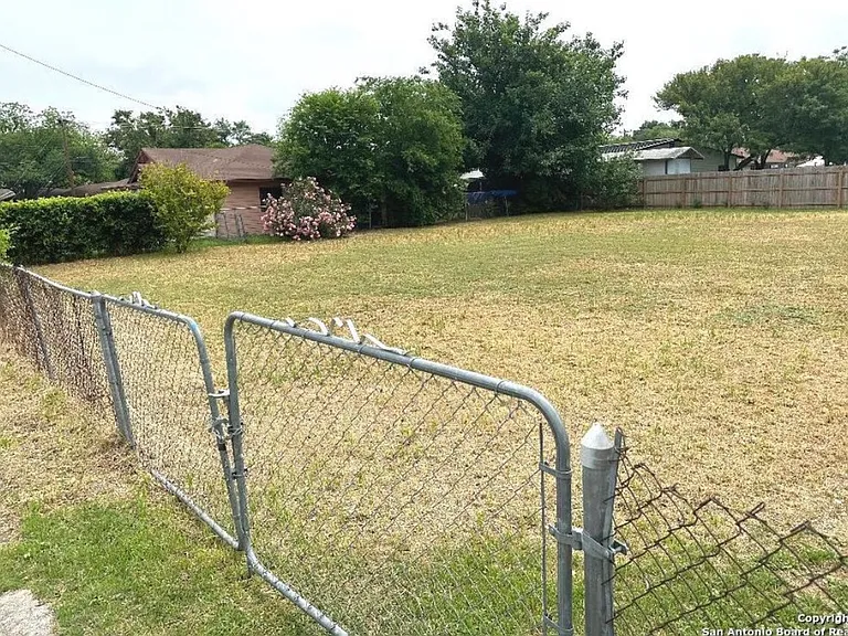0 W Mayfield Blvd — Photo 3
