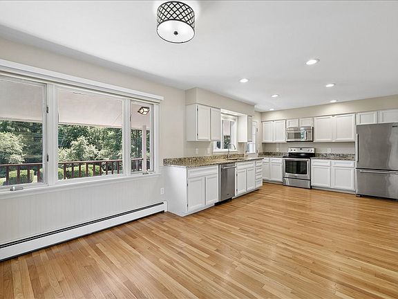 3rd image of 46 Liberty Hill Road