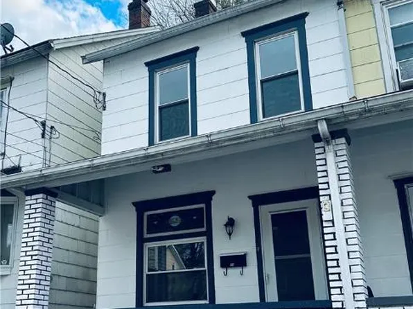 44 N Front St, Coplay, PA 18037