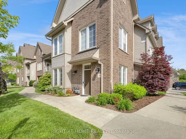 1430 Gord Vinson Ave #20, Clarington, ON L1E 0J6