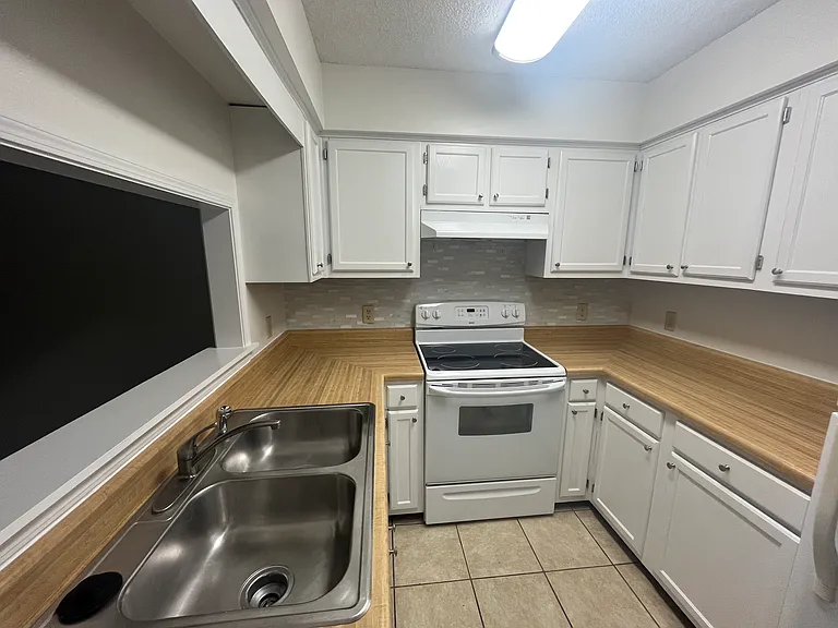 10120 Vixen Pl — Photo 2