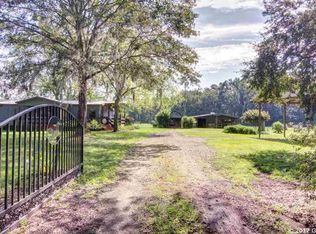 11863 SW 180th Ave, Brooker, FL 32622