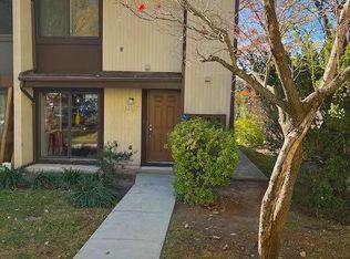 12157 Captiva Ct, Reston, VA 20191