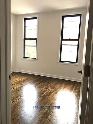 Rented by Lucrum Group | media 10