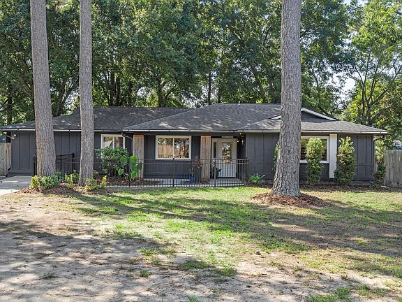 2nd image of 1317 Fort Johnson Rd